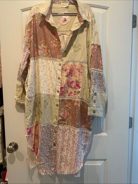 Oli & Hali Patchwork Floral Button-Up Dress in Cream, Pink, Brown